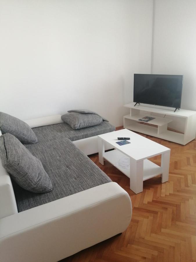 Apartment Rab Town Esterno foto