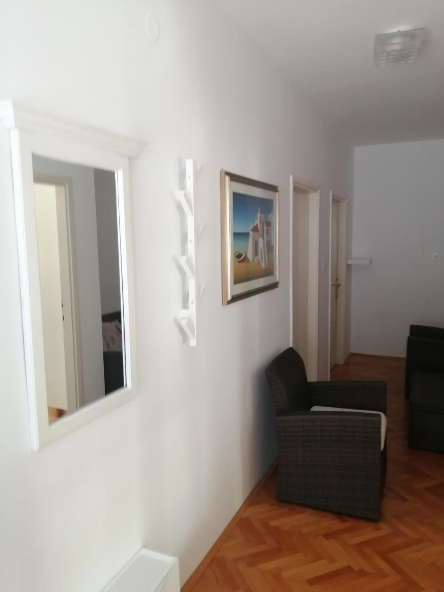 Apartment Rab Town Esterno foto