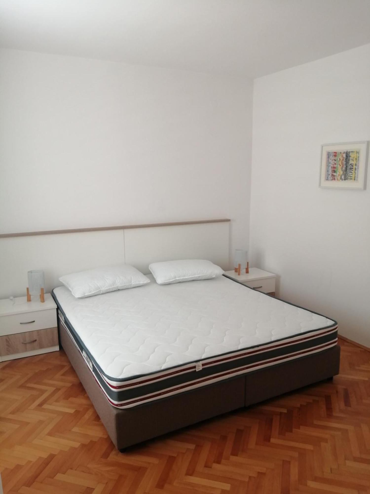 Apartment Rab Town Esterno foto