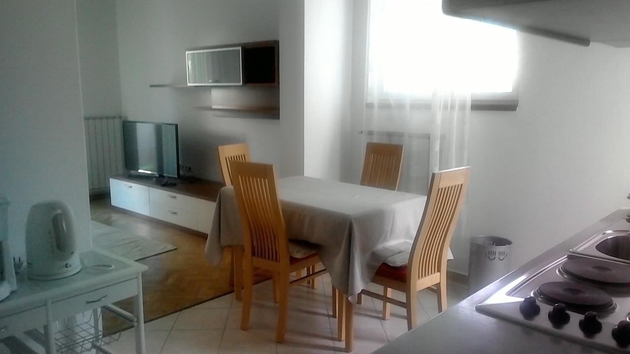 Apartment Rab Town Esterno foto